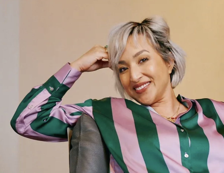 BÉTY LÊ SHACKELFORD